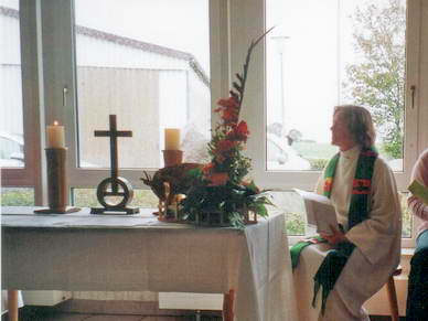 Frau Pastorin Martina Ulrich von der evangelischen Kirche in Zarpen zelebrierte den wunderbaren Gottesdienst.